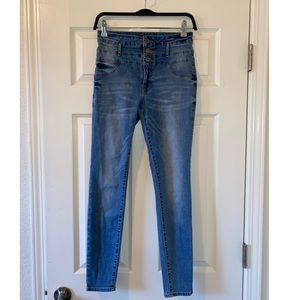 Refuge skinny jeans size 4